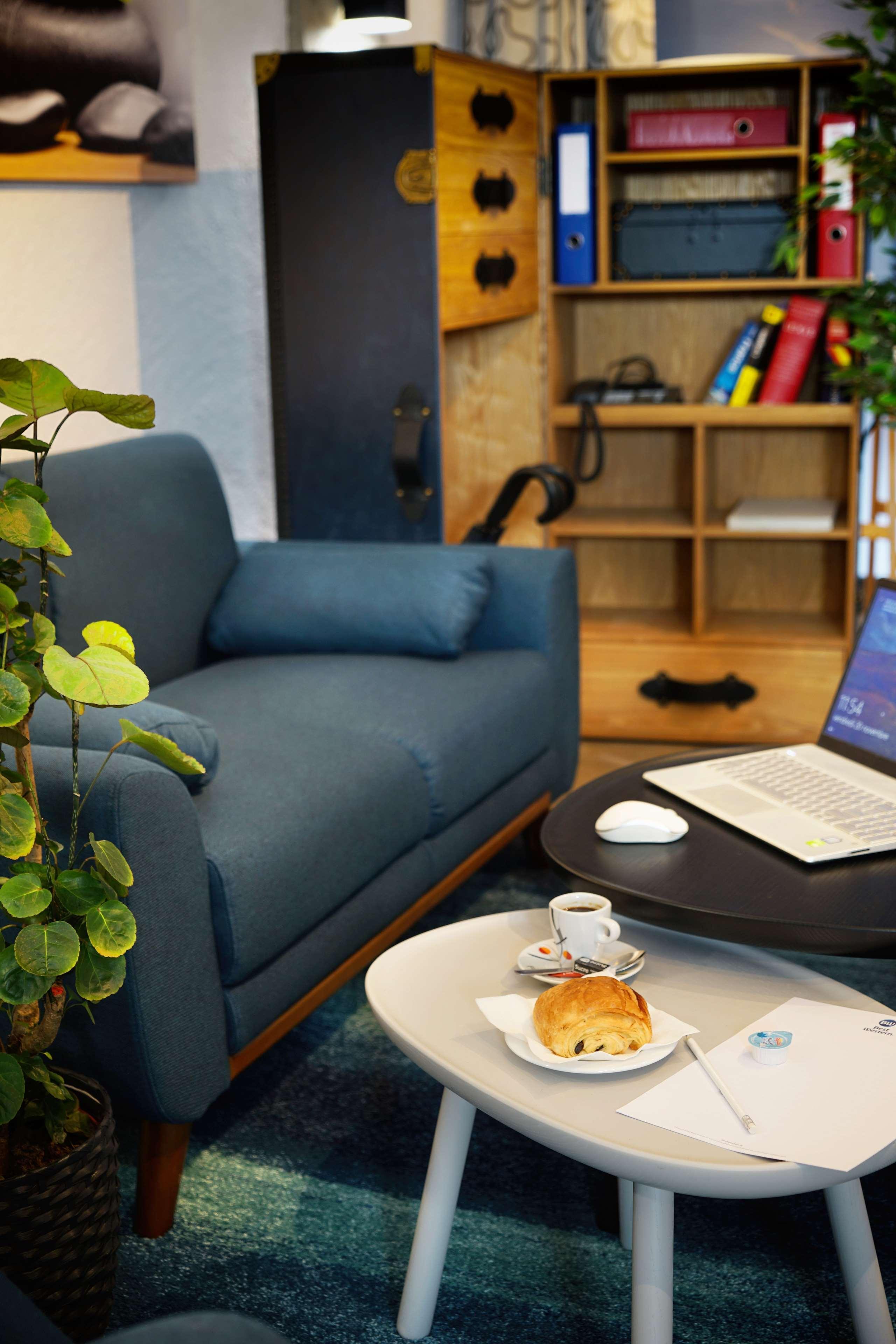 Best Western Lyon Saint-Antoine Exterior photo